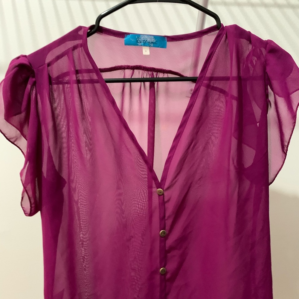 Sheer fuchsia short sleeve top